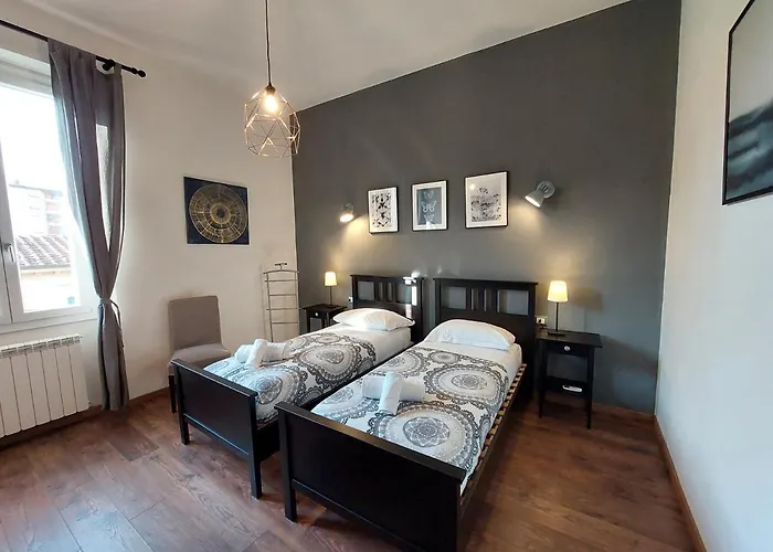 Savieri Home in Florence